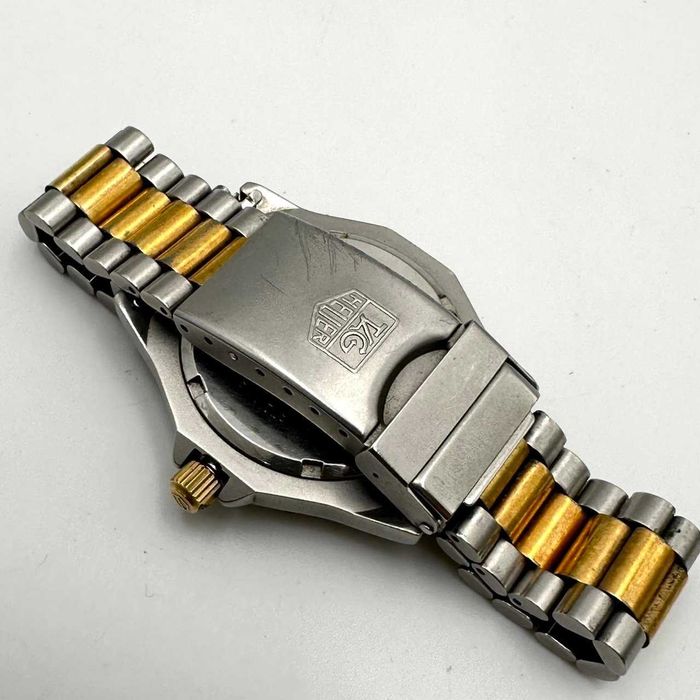 TAG Heuer - 3000 professional