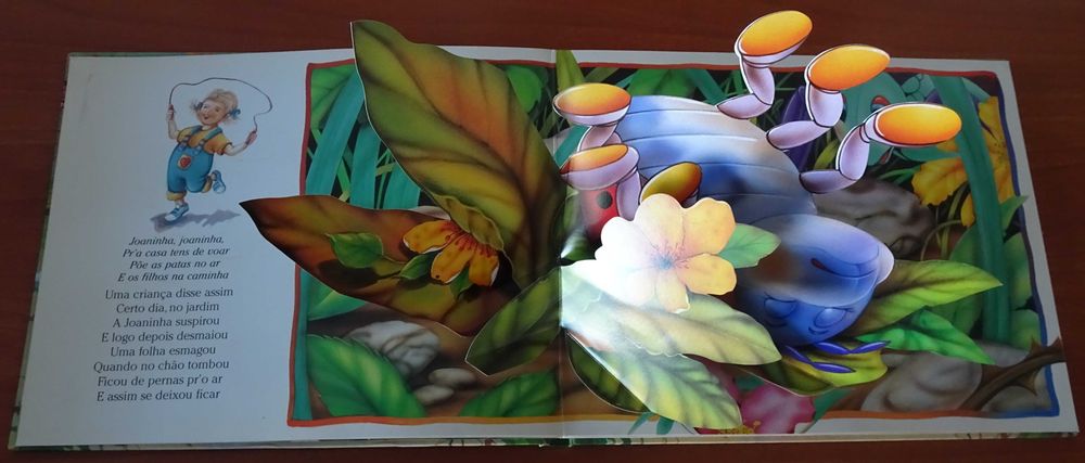 Voa Voa Joaninha (Ver As Fotos do Anúncio, Livro Com Popups)