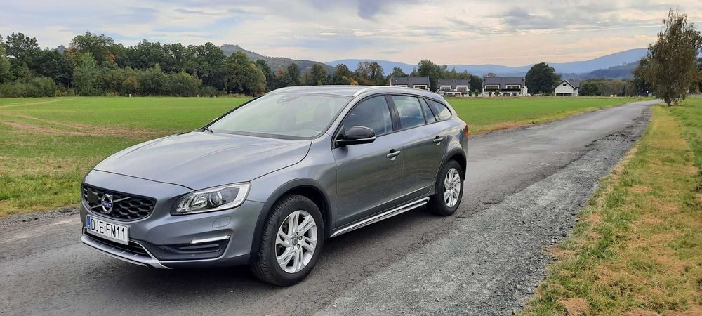 Volvo Cross Country 2.0 D4 190 KM