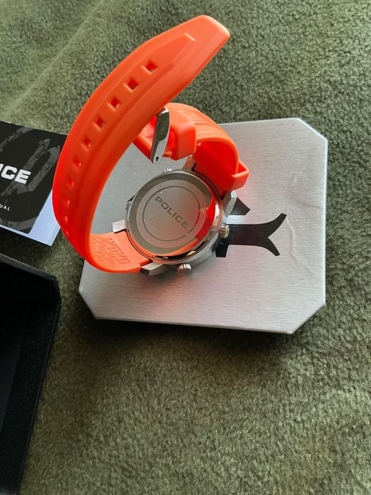 Relógio Police usado