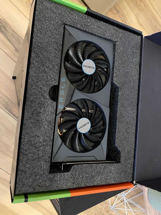 Placa Gráfica Nvidia Geforce RTX 3060 Gigabyte Eagle OC 12GB64738407049089121