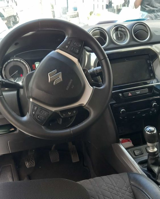 Suzuki Vitara cinza 1.4 Boosterjet de 2019 excelente estado conservação