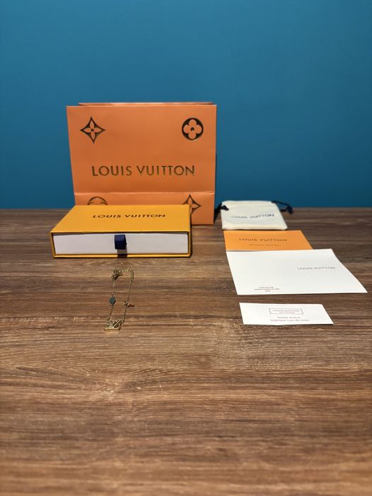 bransoletka louis vuitton z pudelkiem