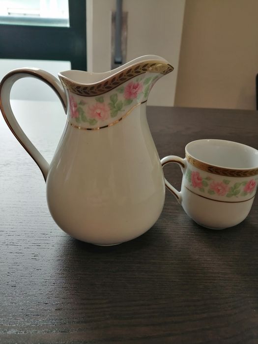 Batalha Porcelain Coffee Set64862557191425121
