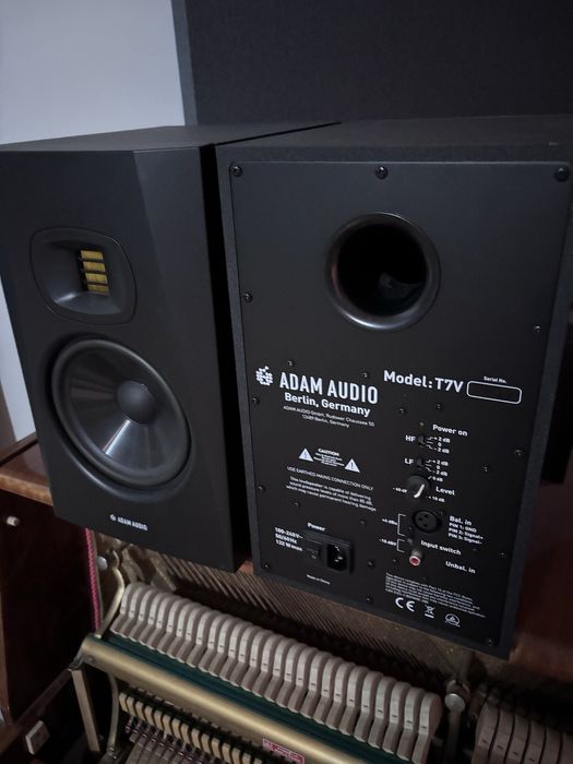 Adam Audio T7V - Studyjne Monitory
