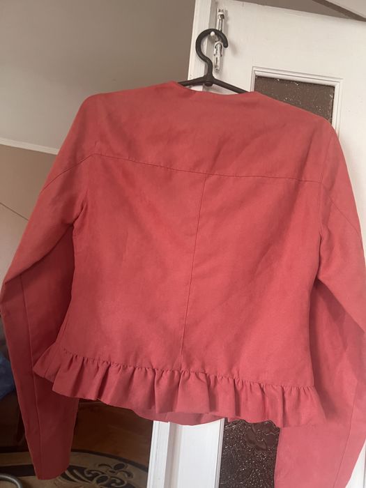 Гарний піджак рожевий