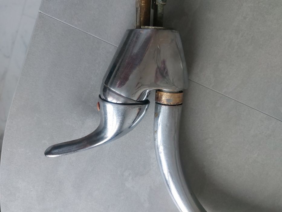 Кран змішувач для кухні