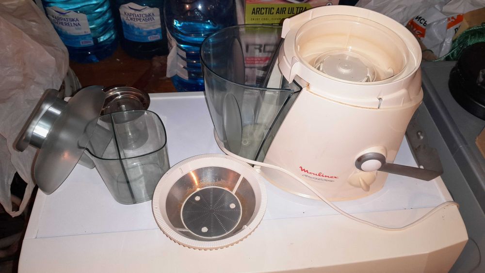 Соковыжималка Мулинекс Moulinex BKA-1 Соковитискач