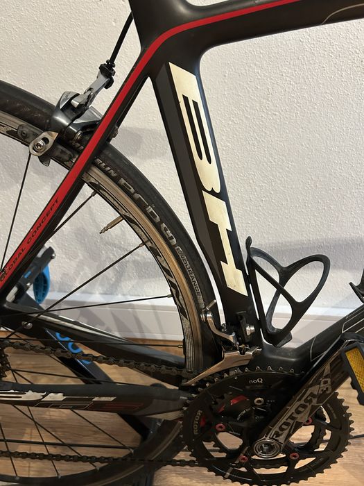 Bicicleta de estrada BH G6 Carbono