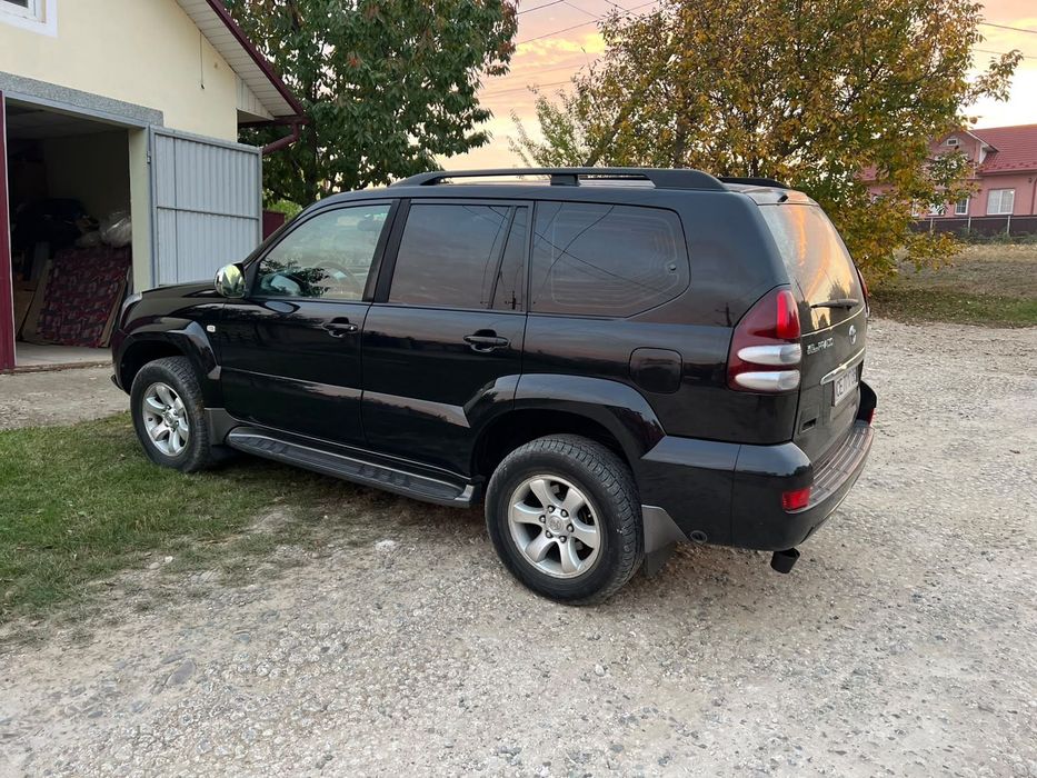 Автомобіль Toyota Land Cruiser Prado