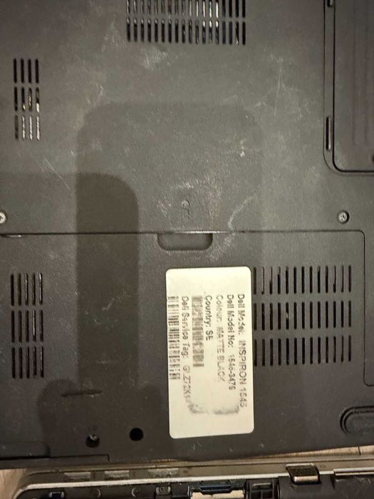 Stare laptopy 11 szt do naprawy (nie działające)