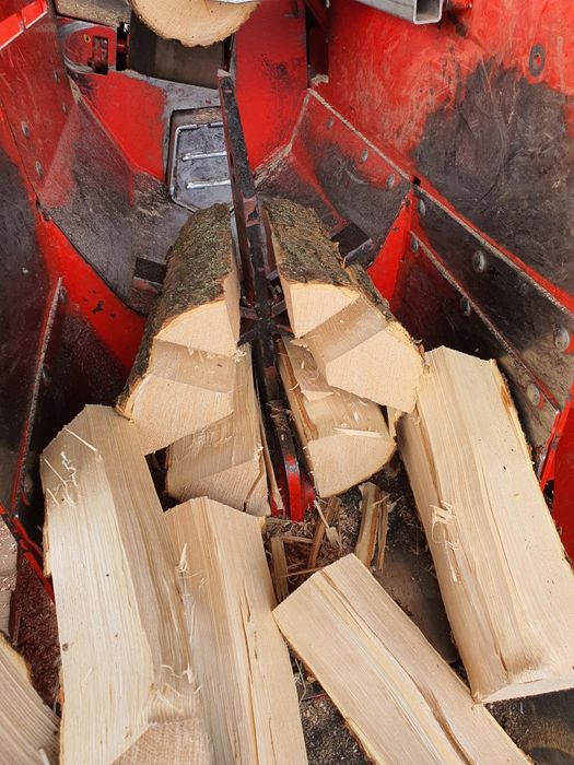 Drewno  kominkowe opałowe najwyższej jakości z dowozem