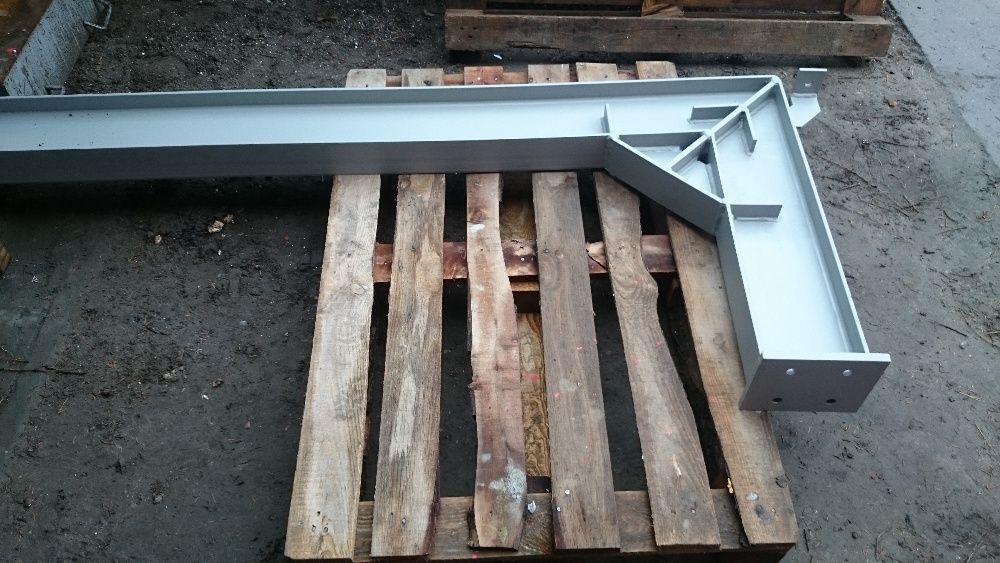 Konstrukcje stalowe, kratownice dachowe, dźwigary, spawanie, hala,