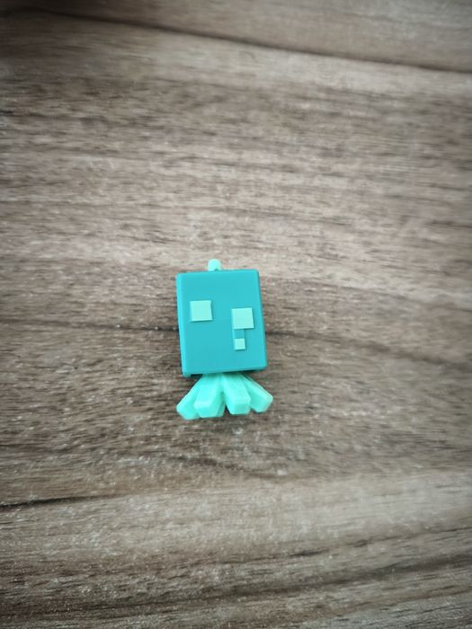 Фігурка за майнкрафт скелету з пекла, овечки рожевої та восьменіга