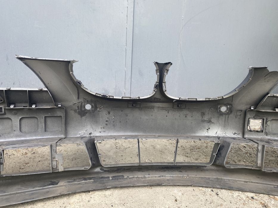Передний бампер BMW E90 E91 дорестайл