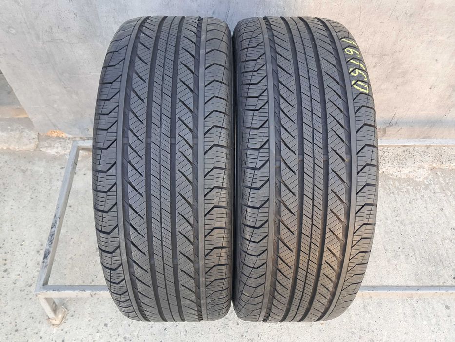 Резина літо 80% протектор Continental 235/45 R19 Pro Contact GX RFT MOE
