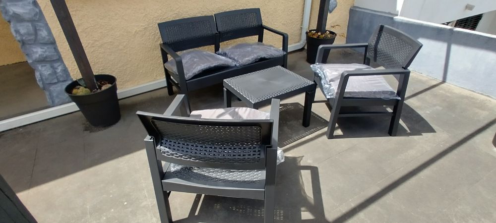 Conjunto de jardim exterior novo