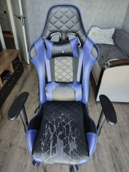 Крісло ігрове комп'ютерне