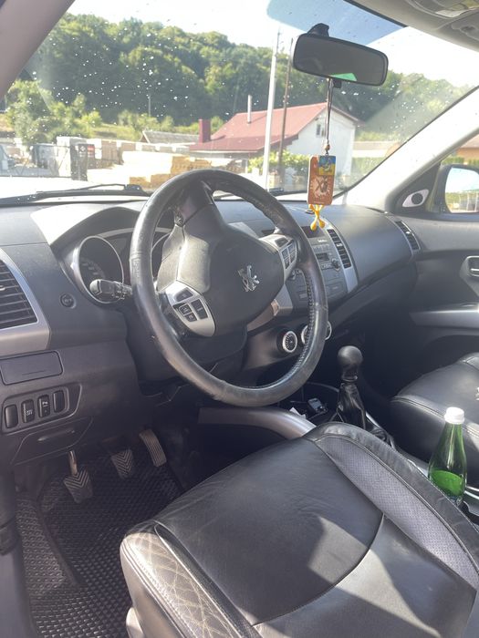 Peugeot 4007 2008р.