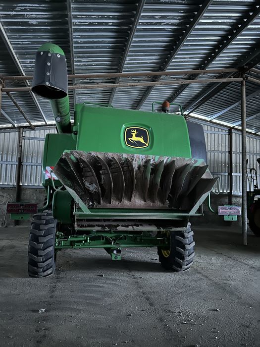 Комбайн John Deere W660 2013 року