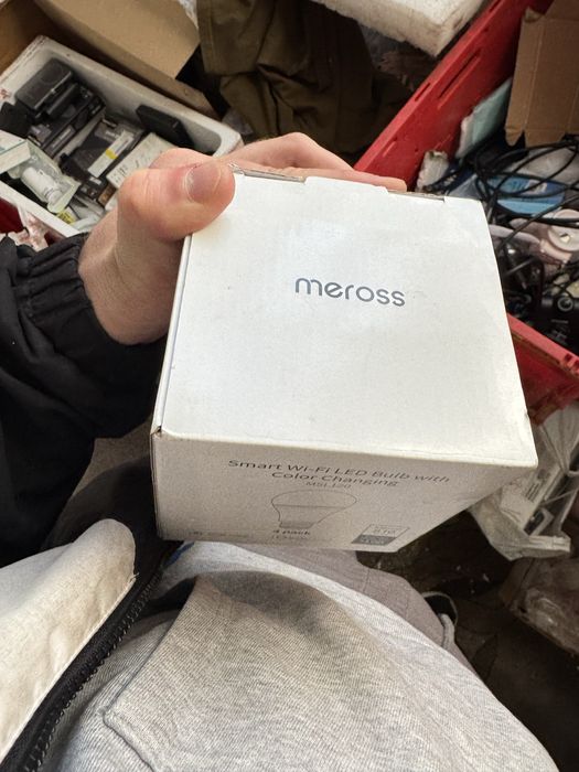 zestaw 4 inteligentnych żarówek Meross MSL120