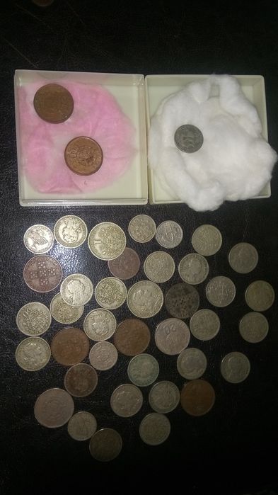 Moedas de escudos, centavos, comemorativas e notas-lote64751143698434126