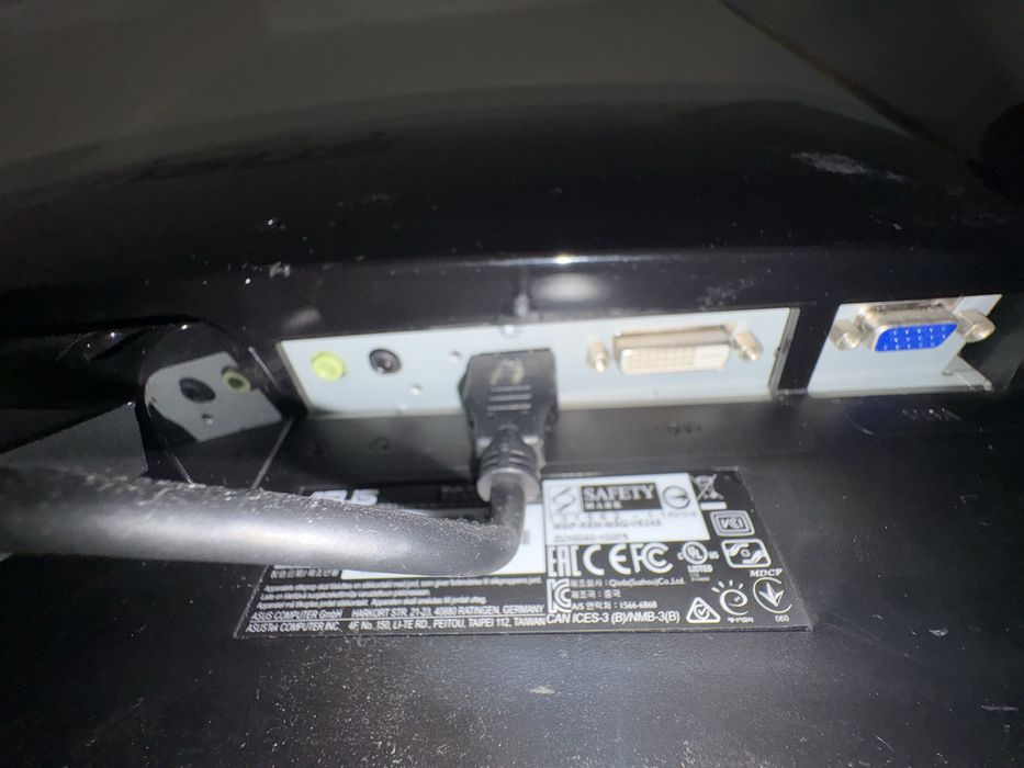 Monitor ASUS VE248H de 24 polegadas em bom estado