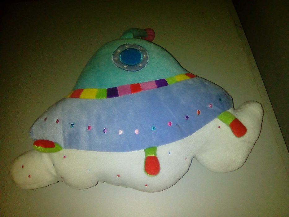 peluche nave espacial64752034156034121