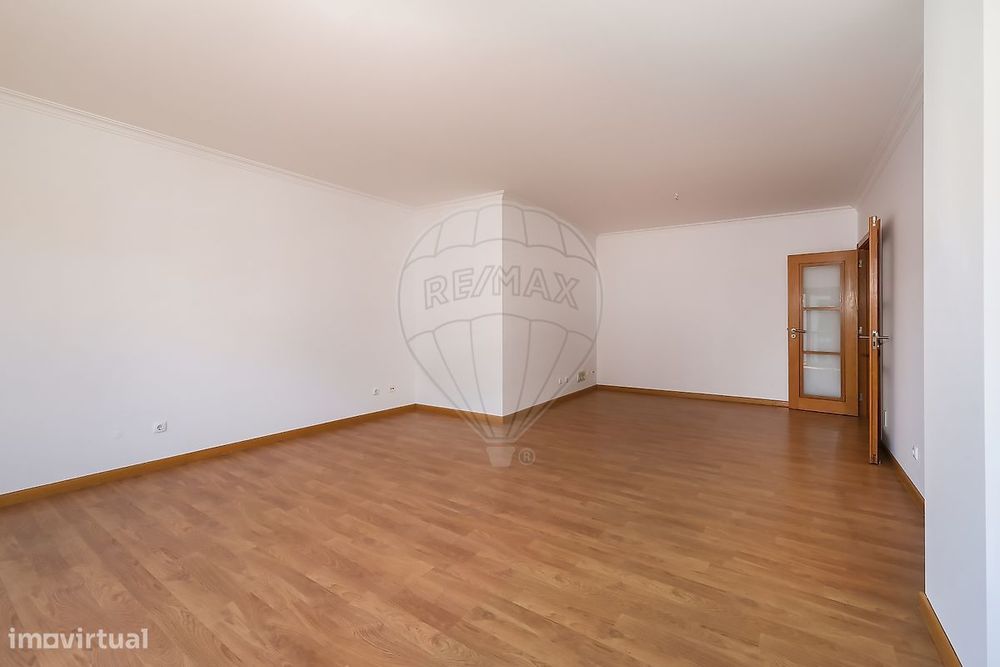 Apartamento T2 para arrendamento