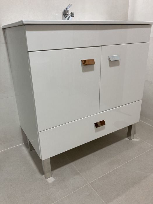 Móvel de WC 80cm – Como Novo – Conjunto Completo - fabrico nacional