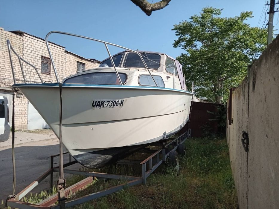 Каютный катер Krabat 740 Шведская легенда.