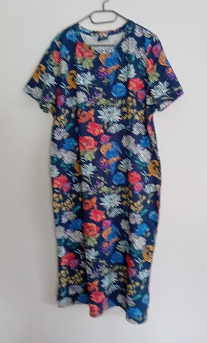 Sukienka damska wielobarwna