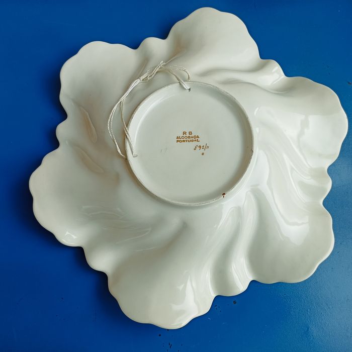 Prato Raul Bernarda Alcobaça com paisagem