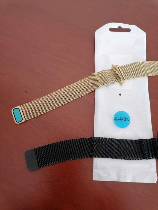 Braceletes Estilo Milanese Magnéticas para Apple Watch 42/44/45 mm – Novas