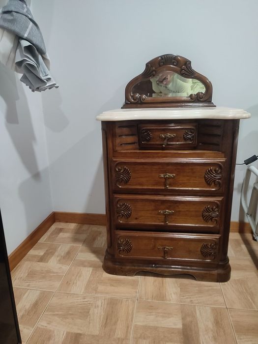 Cama mesinhas e comoda