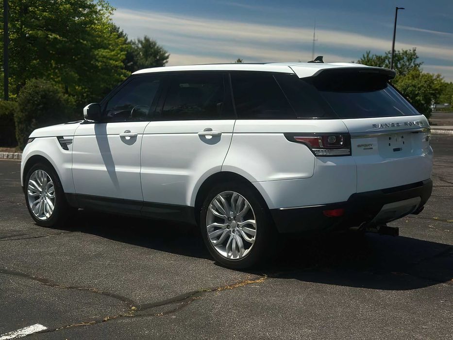 Land Rover Range Rover Sport HSE      2016