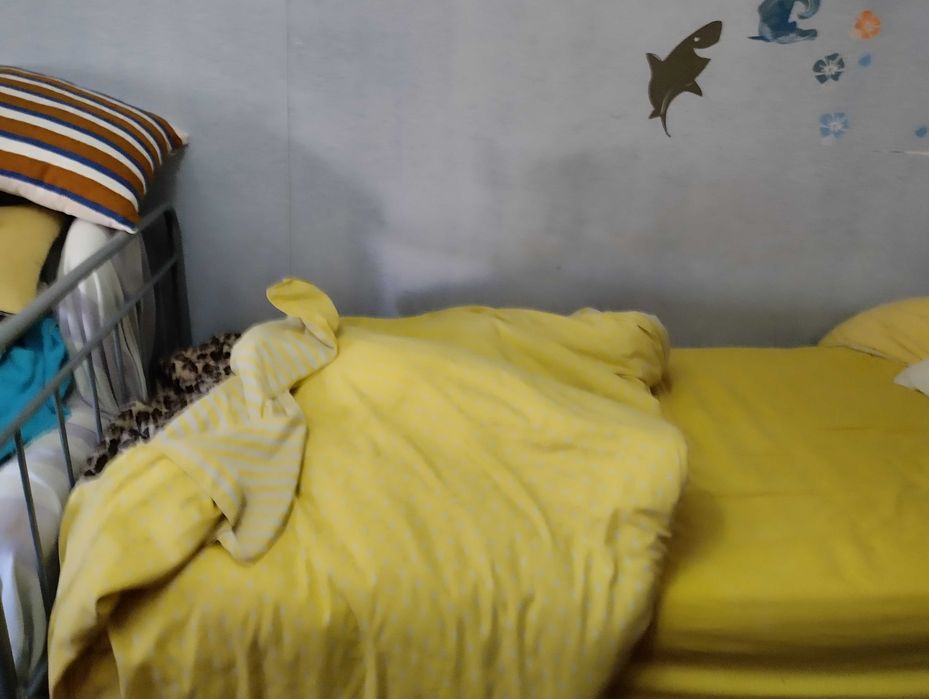 Cama de solteiro em ferro + colchão