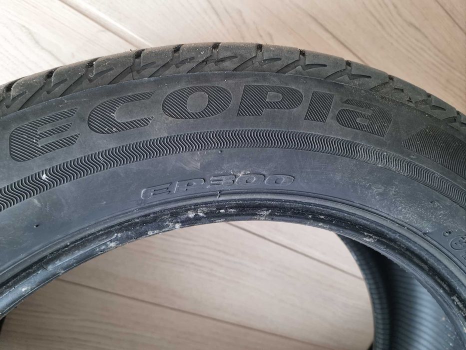 Bridgestone Ecopia EP300 225/55 R17 97V