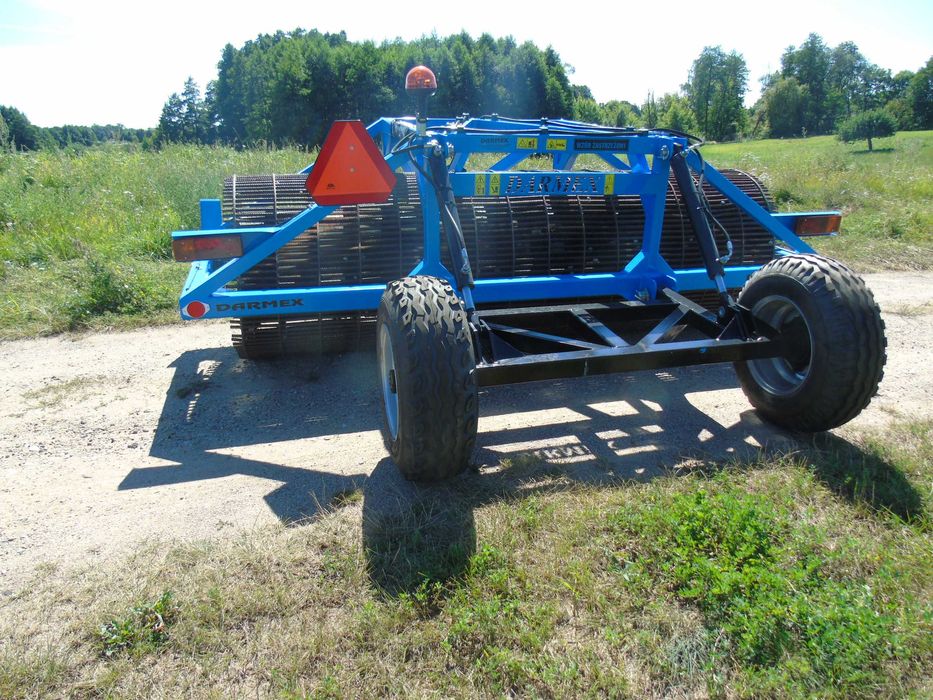 Aerator model AREO  łąkowo polowy wał kolczasty 1m  do 6m