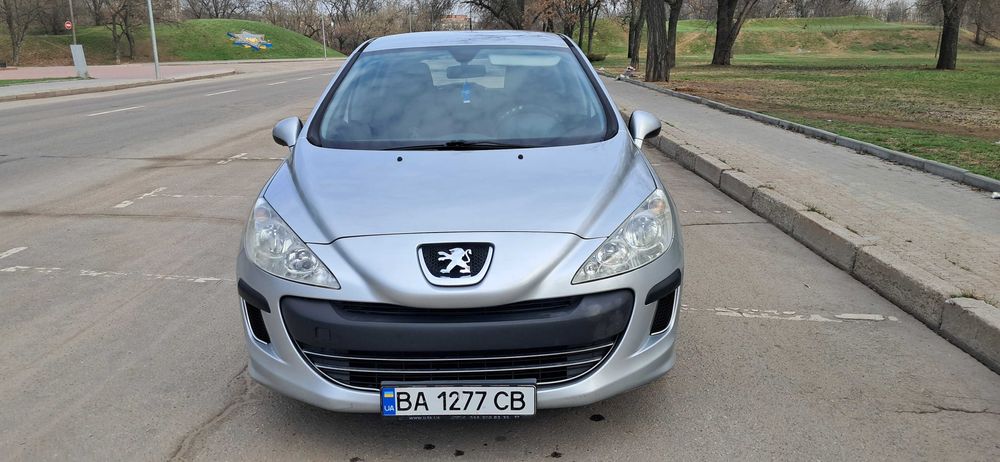 Продам Пежо 308 2010 р. 146 тис. газ/бензин