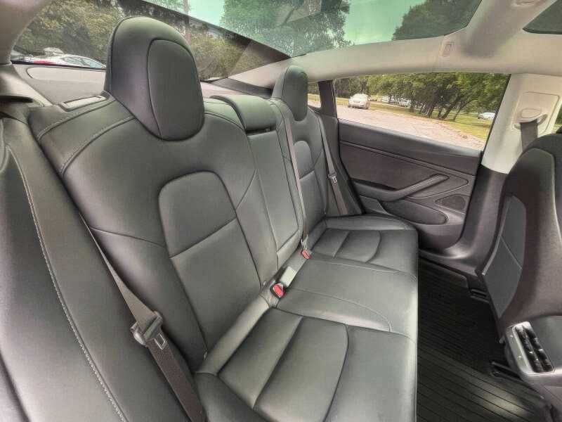 2019 Tesla Model 3 Standard Range Plus