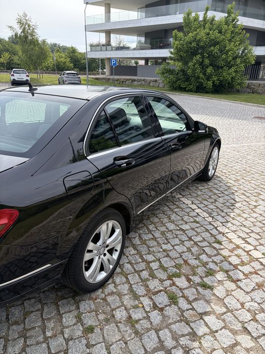 Mercedes Benz C220