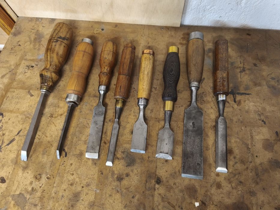 Lote de ferramentas antigas