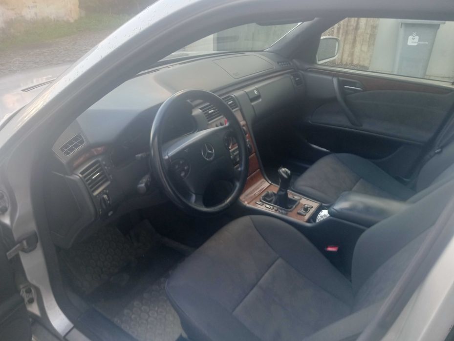 Mercedes e 220 cdi