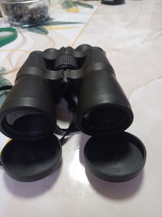 Продам бинокль  NIKON  18x50