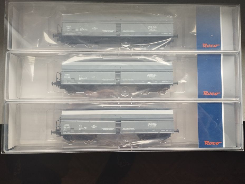 Zestaw wagonów  Fals Roco