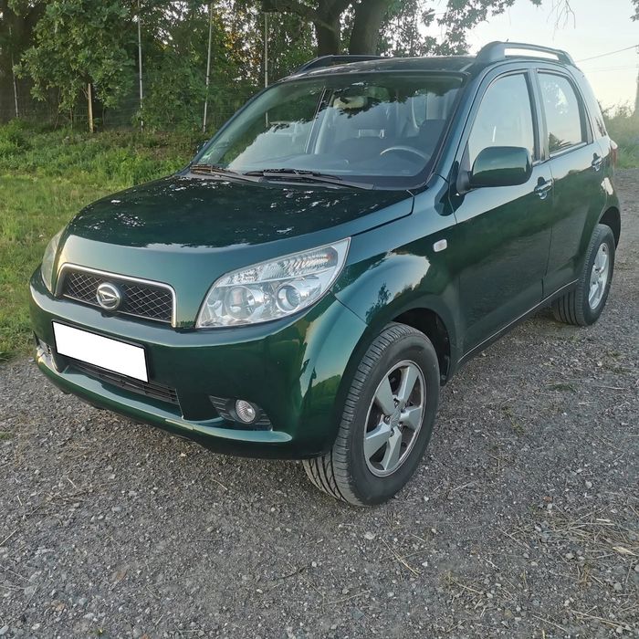 Daihatsu Terios 4x4 , Szyba przednia podgrzewana, Siedzenia podgrzewane, Hak