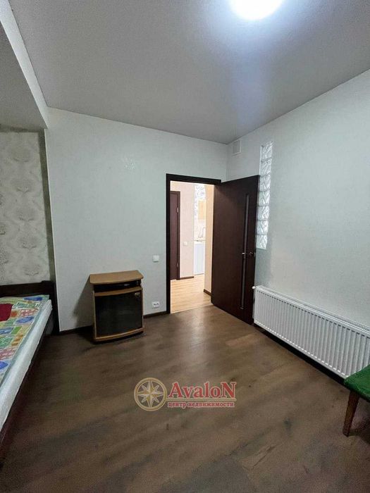 Продам 2-комнатную квартиру с ремонтом, мебелью, бытовой техникой. 42 500 у.е.