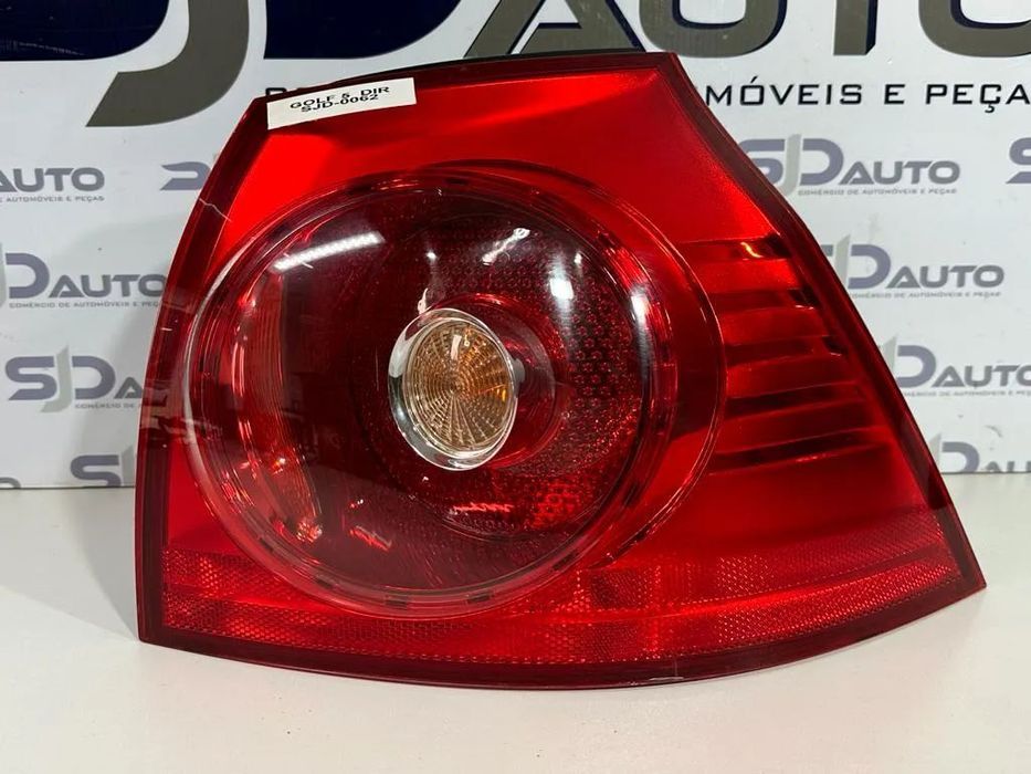 Farolim Direito - Volkswagen Golf V