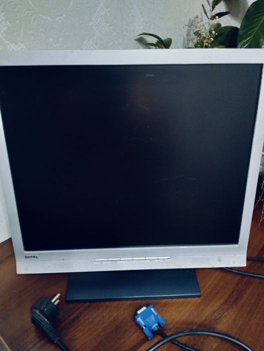 Монітор BENQ   17"